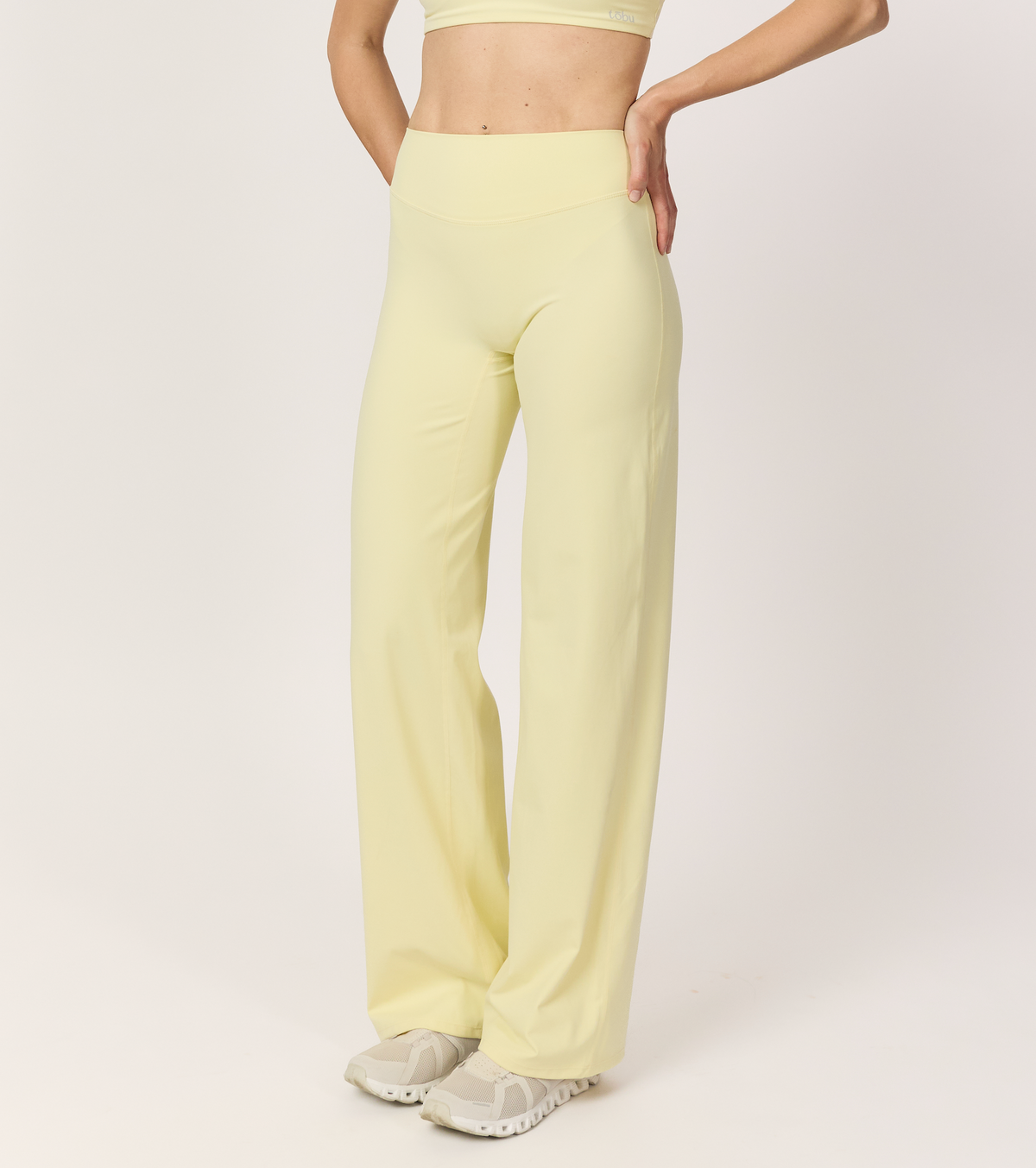 Sun Pace Flare Leggings