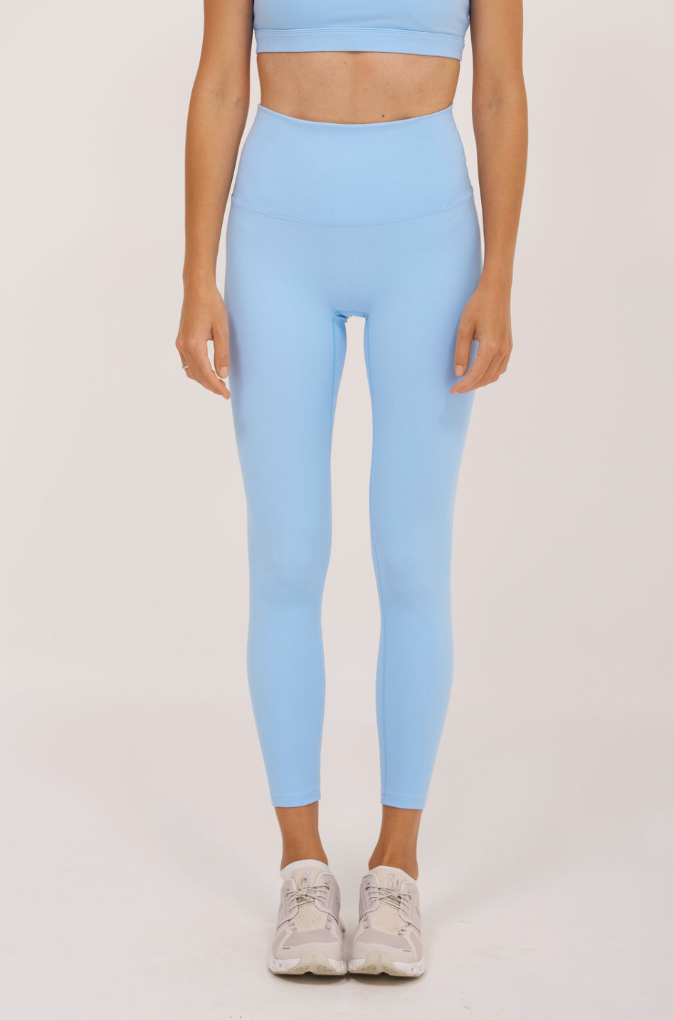 Flow Leggings - Barely Blue